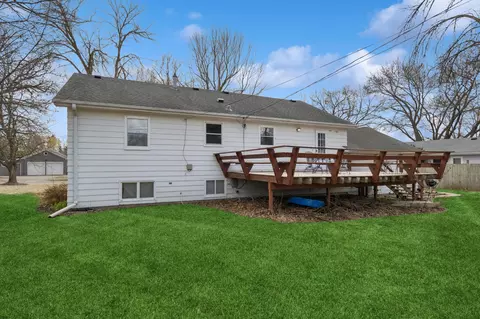 Exterior - 620 8th St SW, Faribault, MN 55021 photo 4 of 5