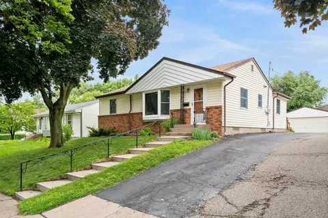 1725 Orange Ave E, Saint Paul, MN 55106