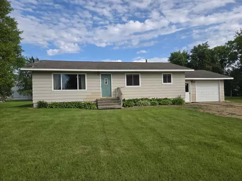 266 6th St, Hancock, MN 56244