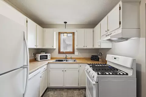 Kitchen - 5496 E Brenner Pass, Fridley, MN 55432 photo 3 of 3