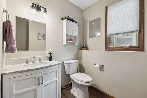 Bath - 5496 E Brenner Pass, Fridley, MN 55432 photo 5 of 5
