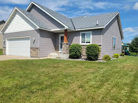 1508 6th Ave S, Sartell, MN 56377