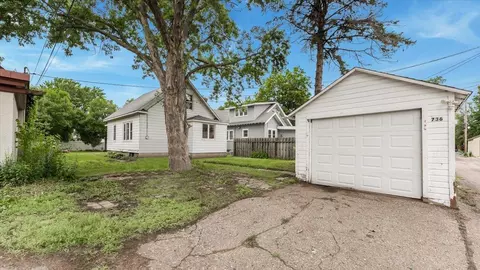 736 15th Ave S, Saint Cloud, MN 56301 photo 2