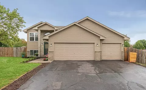 14617 Zilla St NW, Andover, MN 55304