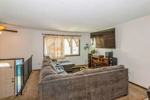 1101 Mitchell Dr, Faribault, MN 55021 photo 3