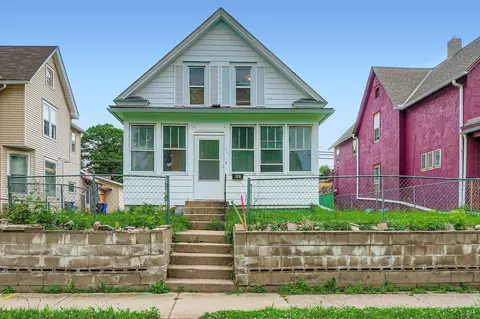 843 Jenks Ave, Saint Paul, MN 55106