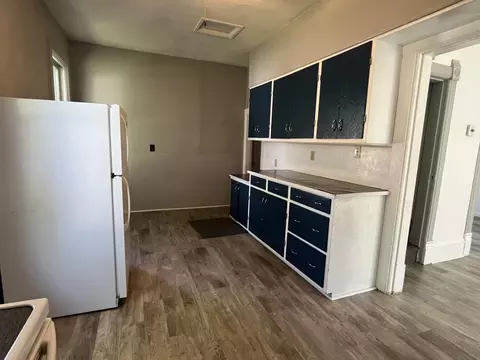 Kitchen - 1364 5th Ave N, Windom, MN 56101 photo 3 of 3