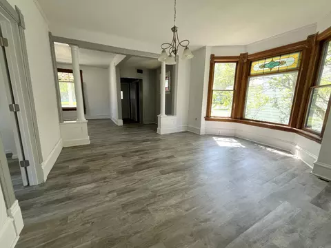 Living - 1364 5th Ave N, Windom, MN 56101 photo 6 of 6