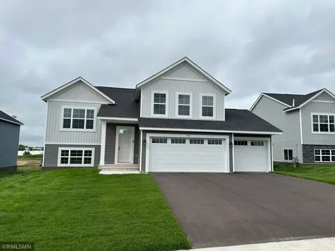 1013 2nd St NW, Delano, MN 55328