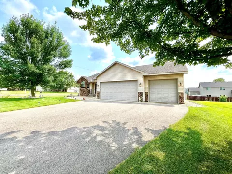 Exterior - 24482 18th Ave, Saint Augusta, MN 56301 photo 4 of 12