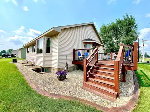 Exterior - 24482 18th Ave, Saint Augusta, MN 56301 photo 7 of 12
