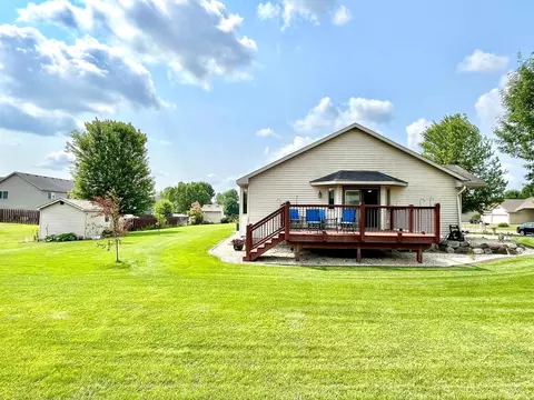 Exterior - 24482 18th Ave, Saint Augusta, MN 56301 photo 11 of 12