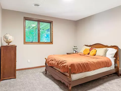 405 Palisades Ave, Toronto, SD 57268 photo 31