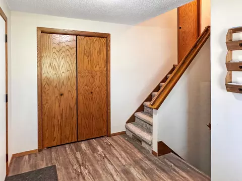 405 Palisades Ave, Toronto, SD 57268 photo 7