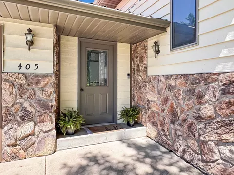 405 Palisades Ave, Toronto, SD 57268 photo 5