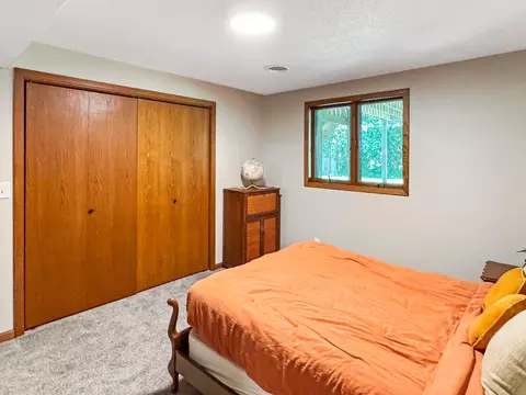 405 Palisades Ave, Toronto, SD 57268 photo 32