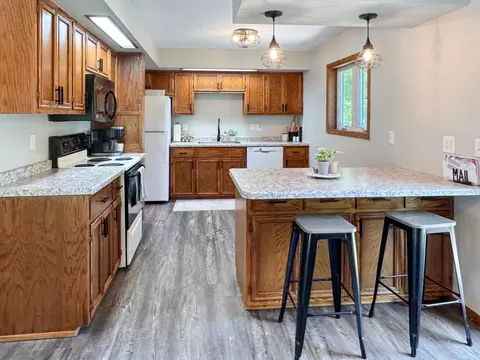 405 Palisades Ave, Toronto, SD 57268 photo 10
