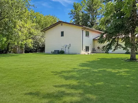 405 Palisades Ave, Toronto, SD 57268 photo 47
