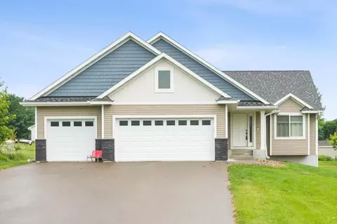 856 162nd St, Hammond, WI 54015