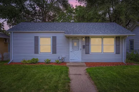 5040 Fremont Ave N, Minneapolis, MN 55430
