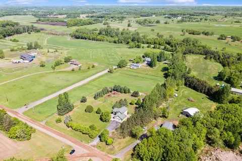 8075 211th Ave NW, Nowthen, MN 55330