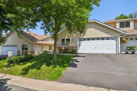 1021 18th Ave SE, Forest Lake, MN 55025