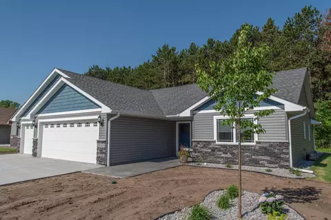 7219 386th, North Branch, MN 55056