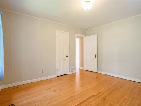 Bedroom - 709 N 4th St, Brainerd, MN 56401 photo 4 of 8