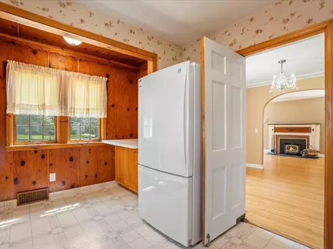Kitchen - 709 N 4th St, Brainerd, MN 56401 photo 3 of 3