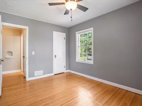 Bedroom - 709 N 4th St, Brainerd, MN 56401 photo 2 of 8