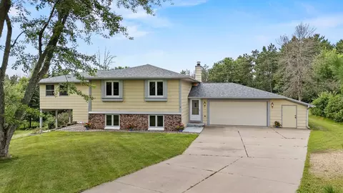 540 Nordic Ln, Hudson, WI 54016