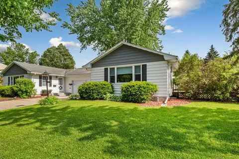 1703 Fair St, Mankato, MN 56001