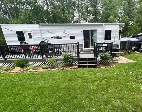 1604 Cozy Lodge Dr NE, Longville, MN 56655