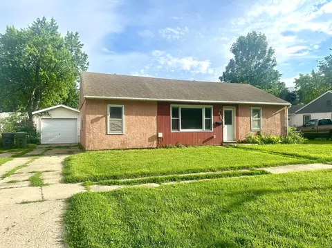 630 Dover St, Worthington, MN 56187