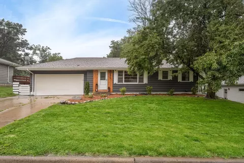 5957 Decatur Ave N, New Hope, MN 55428