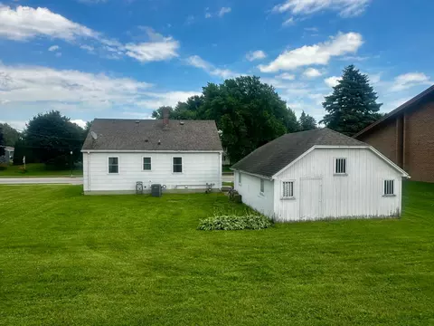 Exterior - 555 Main Ave S, Harmony, MN 55939 photo 1 of 4