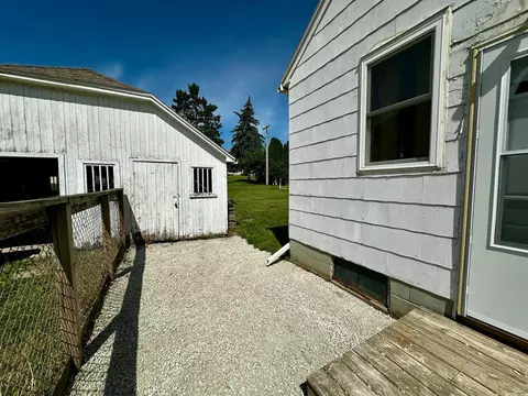 Exterior - 555 Main Ave S, Harmony, MN 55939 photo 3 of 4