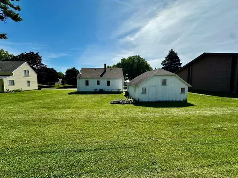 Exterior - 555 Main Ave S, Harmony, MN 55939 photo 4 of 4