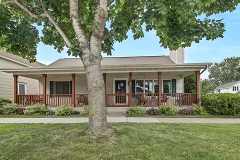 319 N Franklin St, Lake City, MN 55041