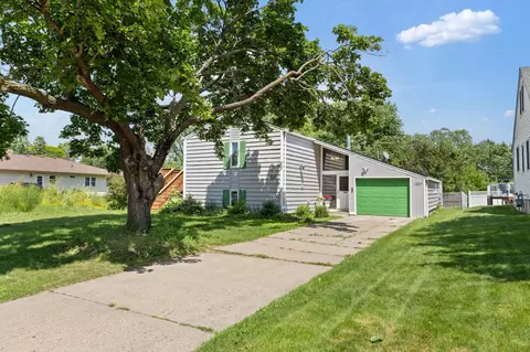 1227 9th Ave S, South Saint Paul, MN 55075