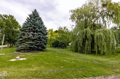 Exterior - 301 3rd Ave S, Borup, MN 56519 photo 9 of 13