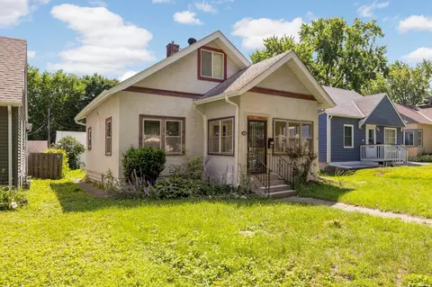 3234 Irving Ave N, Minneapolis, MN 55412