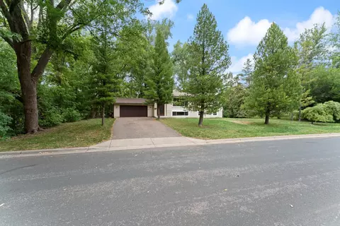 1437 Wisconsin Ave N, Golden Valley, MN 55427