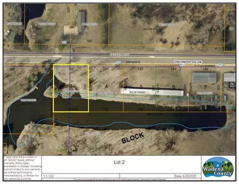 624 10th St NW, Wadena, MN 56482