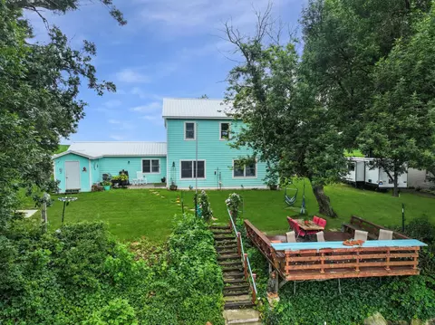 34 Shady Rest Rd, Garvin, MN 56132