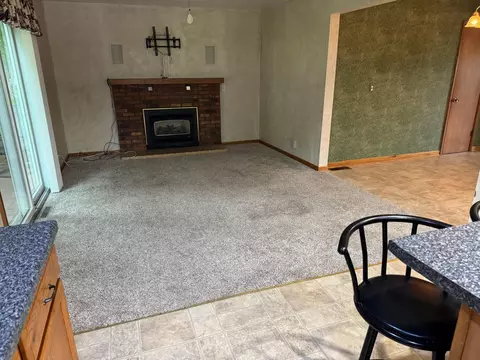 Living - 1204 Garflield Ave, Albert Lea, MN 56007 photo 2 of 2