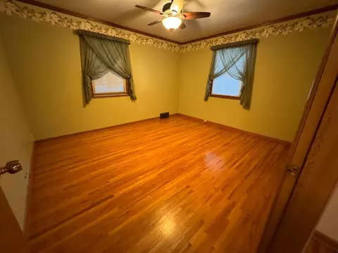 Bedroom - 1204 Garflield Ave, Albert Lea, MN 56007 photo 1 of 3
