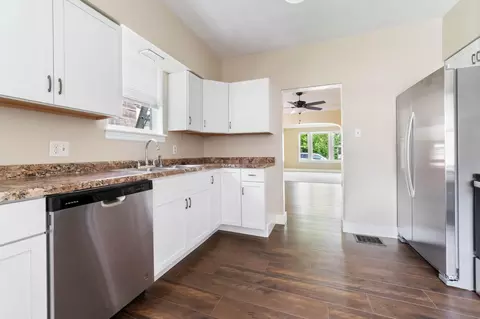 2870 Exeter St, Duluth, MN 55806 photo 6