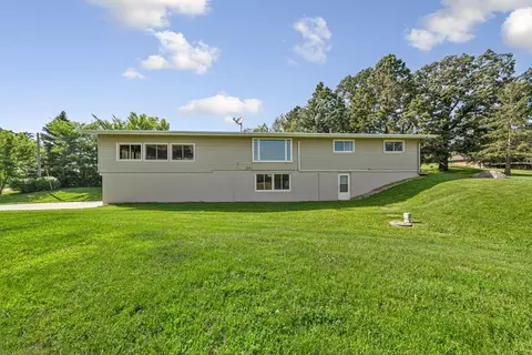 Exterior - 8992 Shields Lake Path, Faribault, MN 55021 photo 4 of 15
