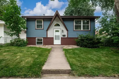 711 Quincy St NE, Minneapolis, MN 55413